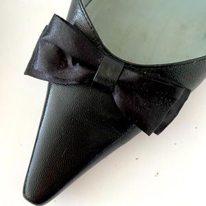 BCBG Slingback Kitten Heels Black Leather with Satin Bow on Pointed Toe